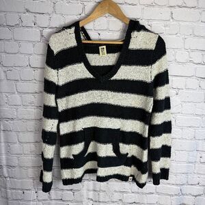 Roxy Hooded Boucle Sweater Size Medium